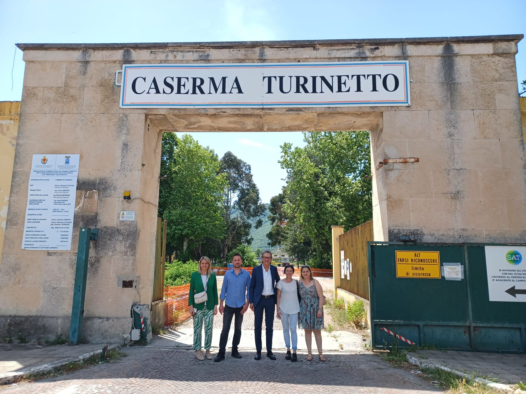 albenga-iniziata-la-demolizione-della-caserma-turinetto-104-news